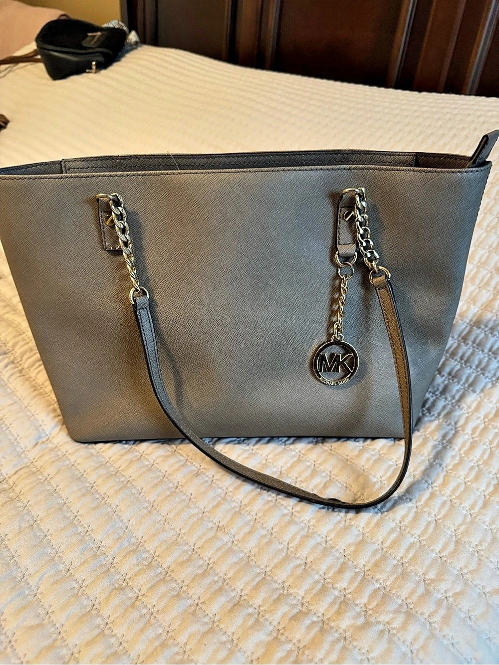 Michael Kors Jet Set Travel Medium Saffiano Leather Tote Gray